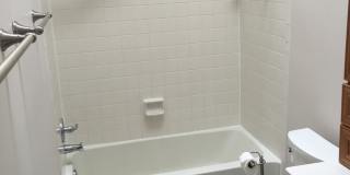 Beautiful Townhouse in the Heart of Burke Centre! Gallery 18