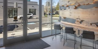 Oak Street Lofts Gallery 26