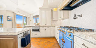 5204 Chelsea Gallery 44
