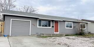 1041 Warwick Avenue Gallery 1