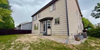 Stunning 4 bedroom/ 2.5 bath home with 2 car Attached Garage in Fort Collins, Colorado Gallery 38