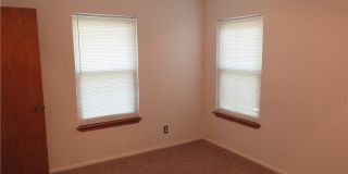 139 Lone Oak Street Gallery 25