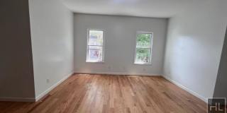 610 EAST 3 STREET Gallery 10