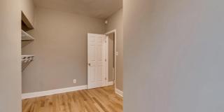 1020 W LOMBARD Street Gallery 12