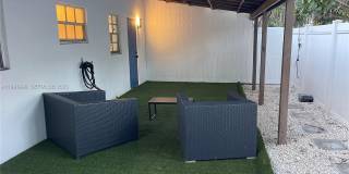 1425 NE 56th St Gallery 12