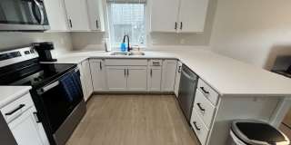 400 S Dodge St Gallery 4