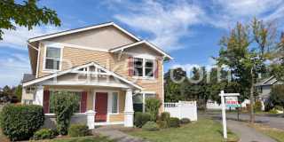 5 Bedroom Single Family Home in DuPont with Large Fenced Backyard 5 Bedroom Single Family Home in DuPont with Large Fenced Backyard Gallery 1