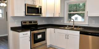 Remodeled 3 Bedroom Ranch Gallery 15