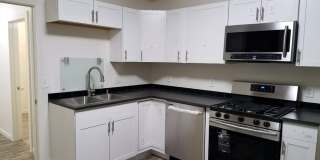 3 Bedroom 2 Full Bath TownHouse with 2 car tandem  Parking for Rent Gallery 1