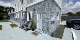 2630 SW 31st Pl Gallery 7