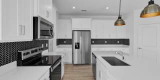 14075 SW Thorens Drive Gallery 11