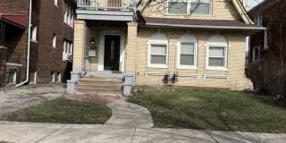 3 Bedroom 2 bath duplex Gallery 1
