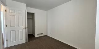 2-Bedroom Condo for Rent in North Boulder 2-Bedroom Condo for Rent in North Boulder Gallery 21