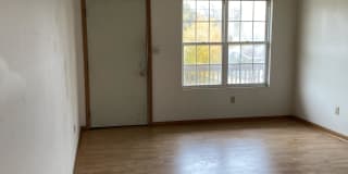 409 Western Ave Gallery 1