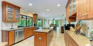 221 LOOKOUT POINT DRIVE Gallery 11