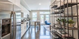 Eighteen25 Downtown Gallery 30