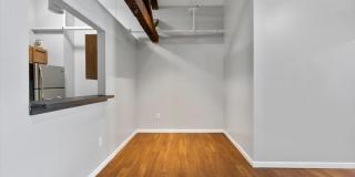 196 Crown Street Gallery 15