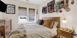 1156 West Cornelia Avenue Gallery 7