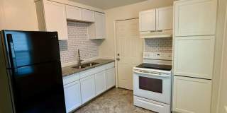 Charming 3-bed home Gallery 1