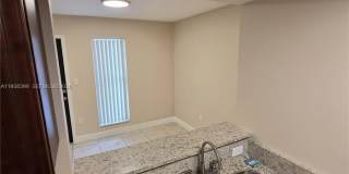 1990 NW 4th Ct Gallery 5