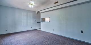 Adorable 4 bedroom, 2 bath in East El Paso! Gallery 5