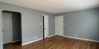 6719 North California Gallery 4