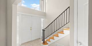 Waterfront 3 Bedroom in Yacht Club Estates Gallery 6