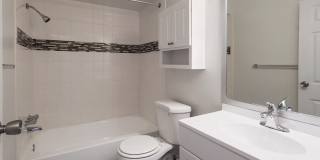 Oakland Mall Gallery 18