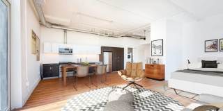 2231 South Western Avenue Gallery 1