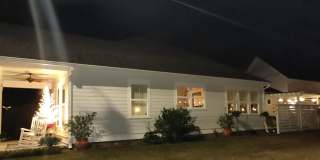 714 Adventure Street Gallery 16