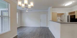 Lakeside at Town Center Apartments Gallery 39
