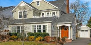 812 Claridge Drive Gallery 1