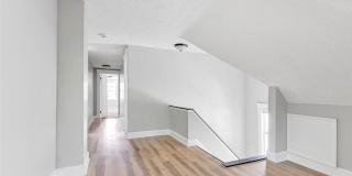 9807 Parkgate Avenue Gallery 21