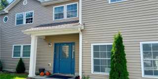 914 S Lake Boulevard Gallery 1