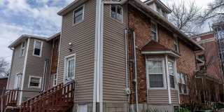 2 Bedroom House Just Steps From Downtown & Campus 2 Bedroom House Just Steps From Downtown & Campus Gallery 17