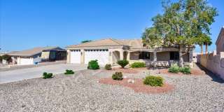 NORTHSIDE 3 CAR GARAGE Gallery 4