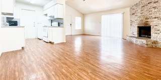 106 Hughson Court Gallery 4