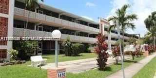 1450 NE 170th St Gallery 1