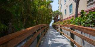 16333 GULF BOULEVARD Gallery 15