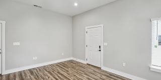 Villas at Capital Twenty Gallery 37