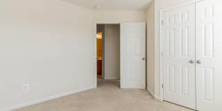 15675 WILLIAM BAYLISS Court Gallery 17