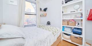 241 E 18th St Gallery 3