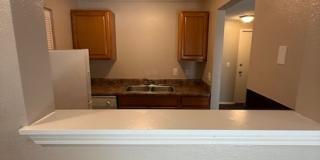 River Walk Apartments Gallery 82