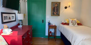 Beautiful home downtown Coeur D Alene Gallery 10