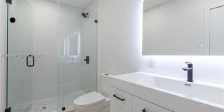 2251 Southwest 20th Street Gallery 30