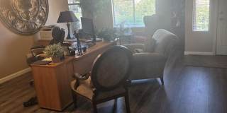 1184 W DESERT HOLLOW Drive Gallery 3