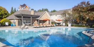 Henley at Mirror Lake Gallery 21