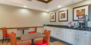 Kansas City - Lenexa - 87th St. Gallery 1