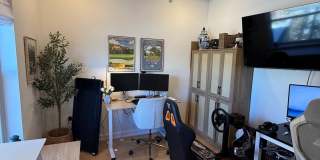 966 N MARSHALL Street Gallery 4