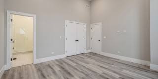 639 W 18th Street Gallery 9